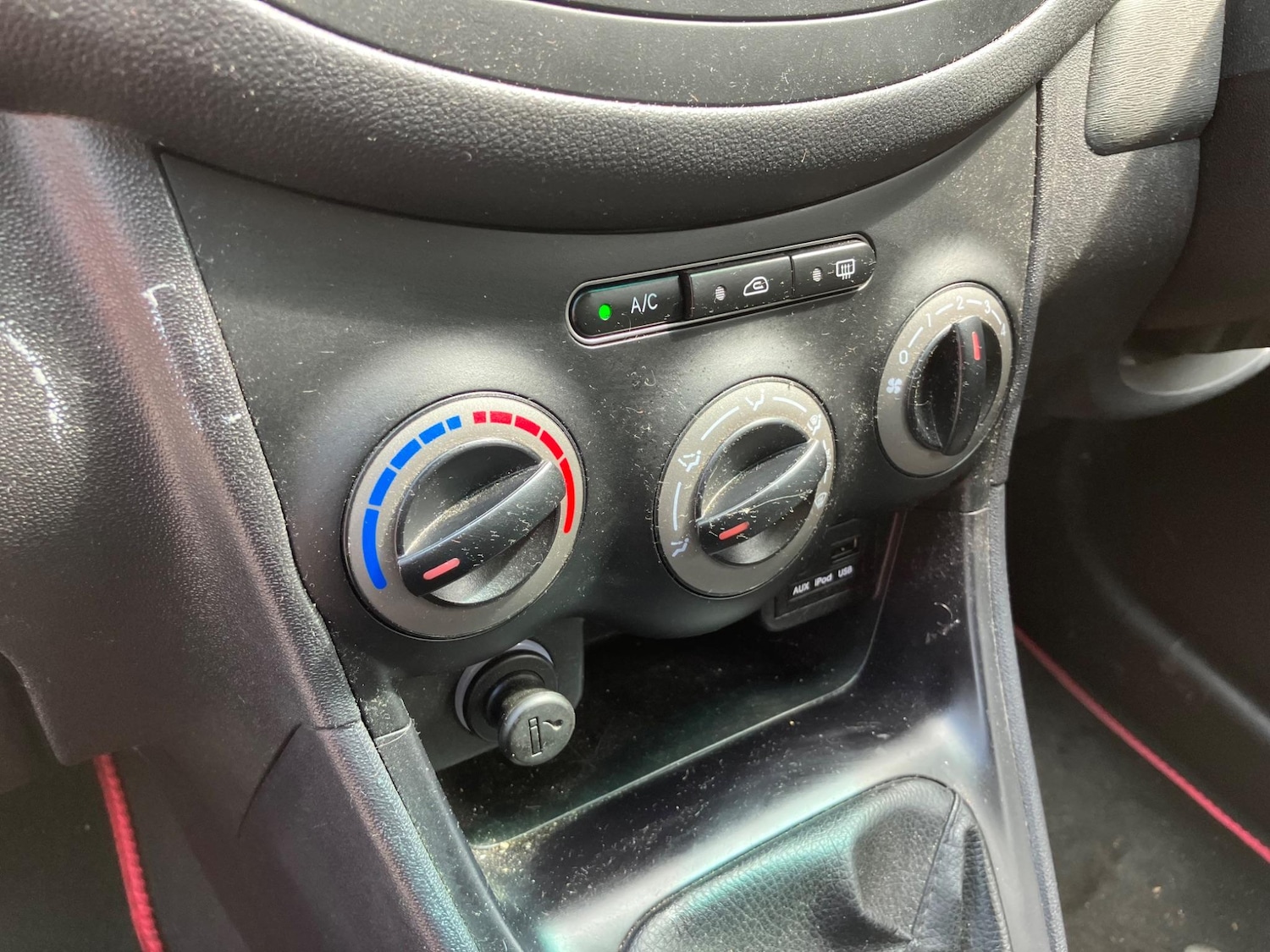 Used Hyundai i10 for sale - 76993683: Photo 45