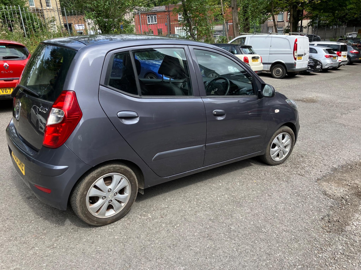 Used Hyundai i10 for sale - 76993683: Photo 46