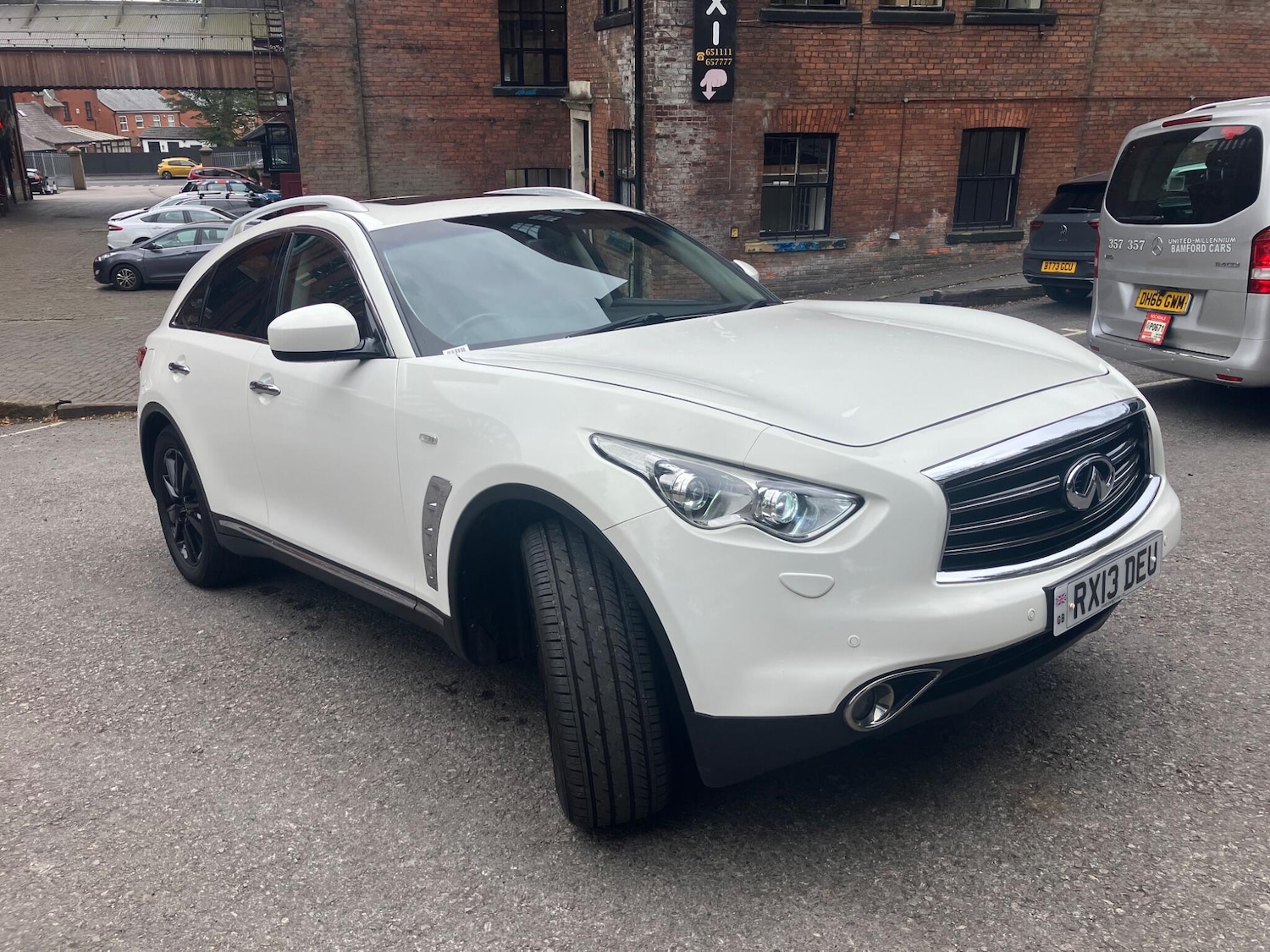 Used Infiniti FX 2013 for sale - 75883289: Photo 1