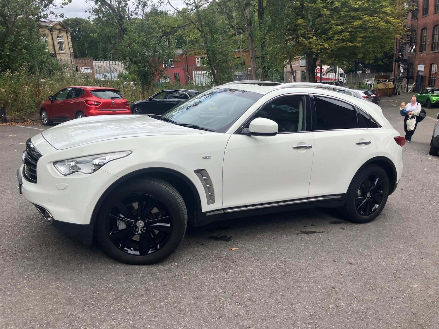 Used Infiniti FX 2013 for sale - 75883289: Photo 10
