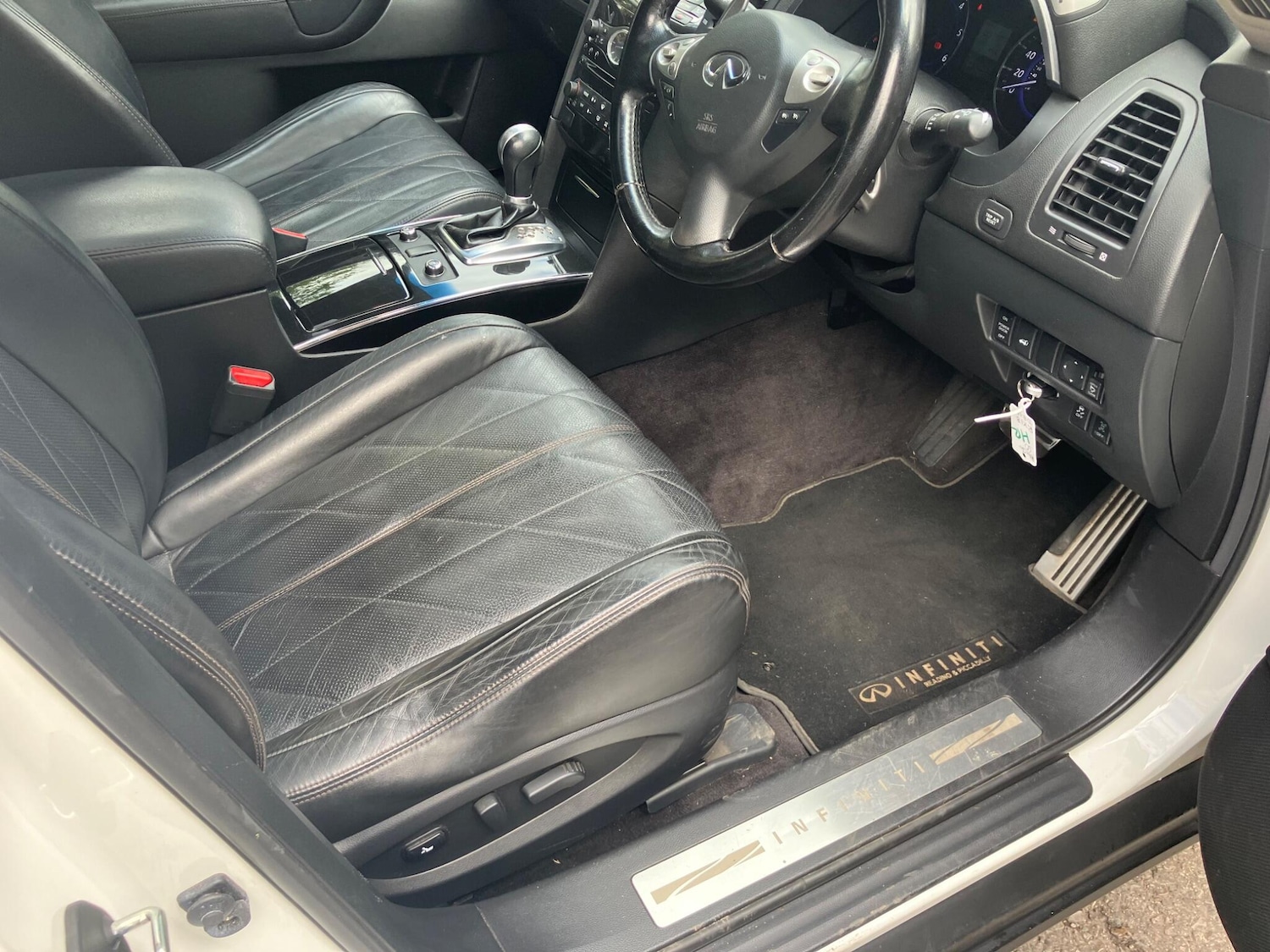 Used Infiniti FX 2013 for sale - 75883289: Photo 22