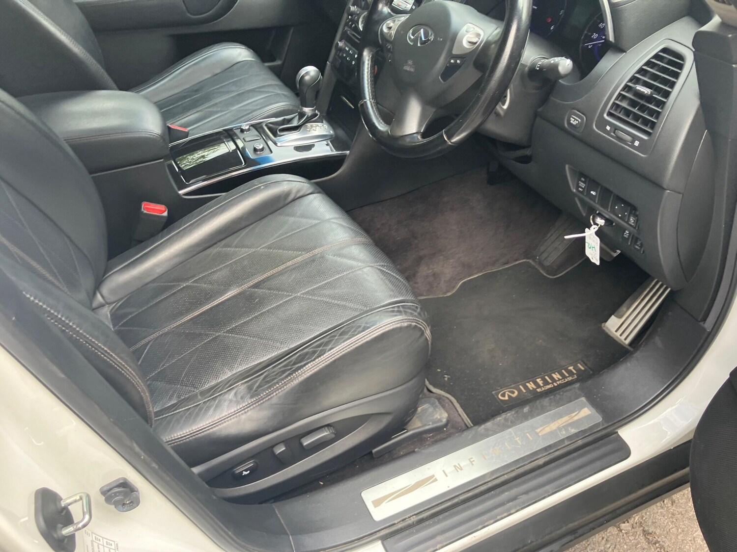 Used Infiniti FX 2013 for sale - 75883289: Photo 23