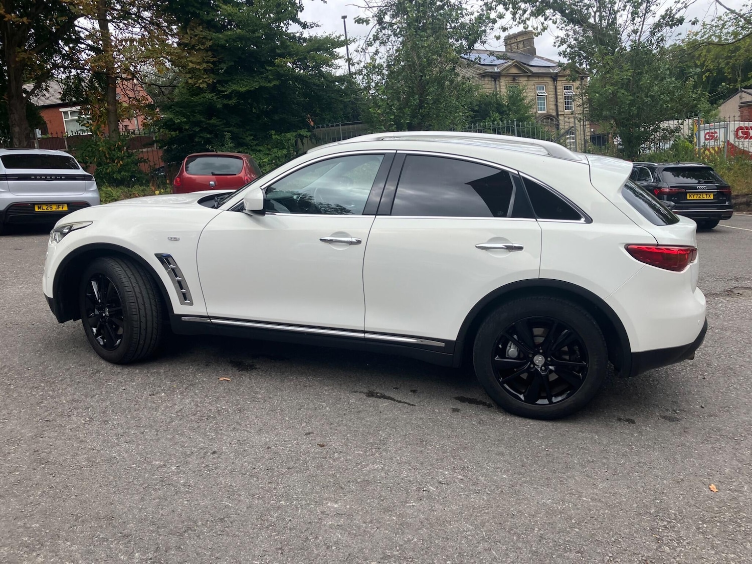 Used Infiniti FX 2013 for sale - 75883289: Photo 5