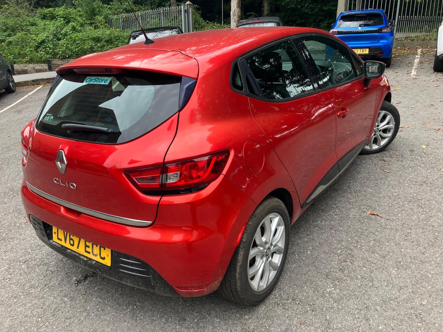 Vehicle 21