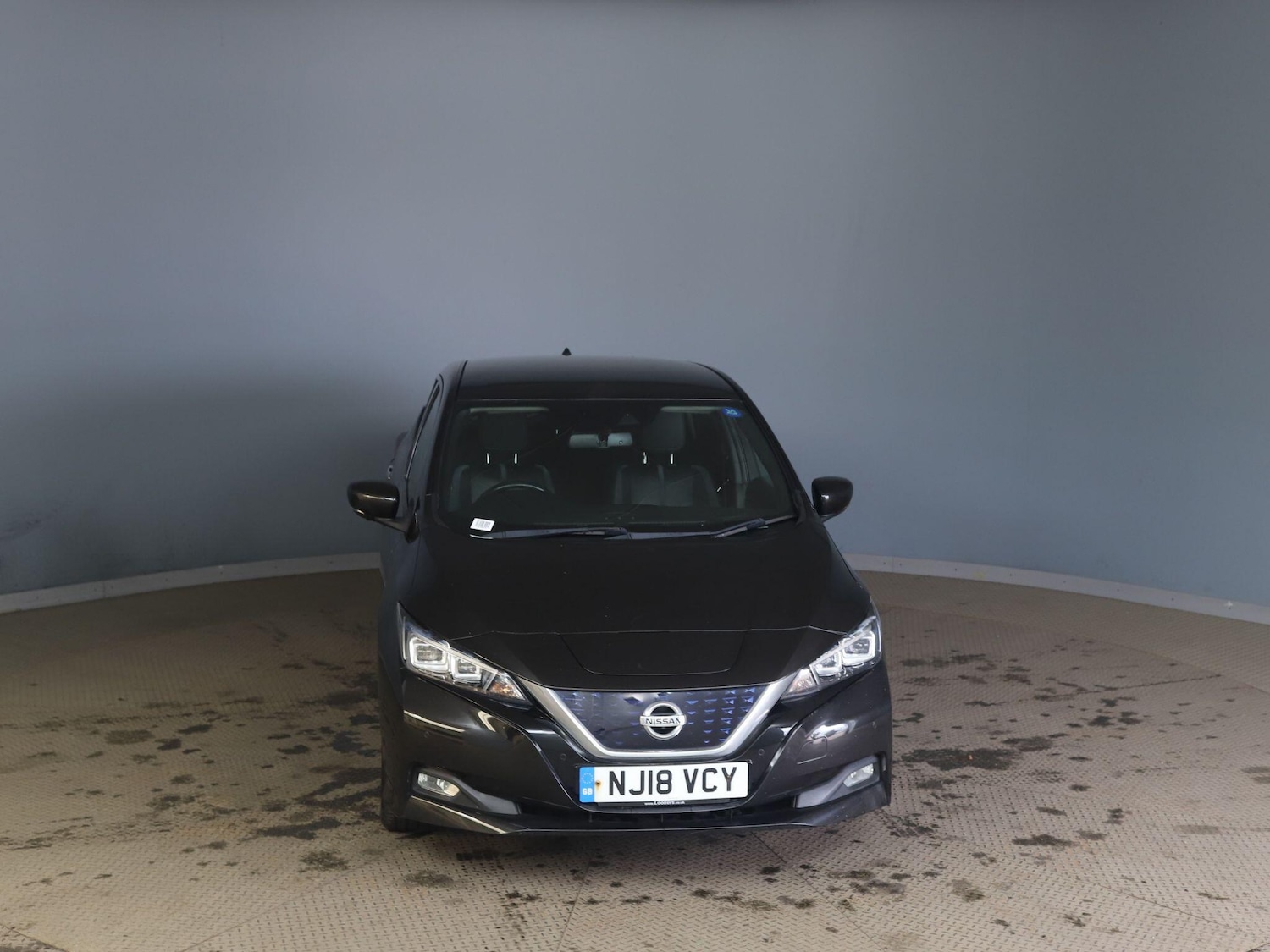 Used Nissan Leaf 2018 for sale - 77939813: Photo 2