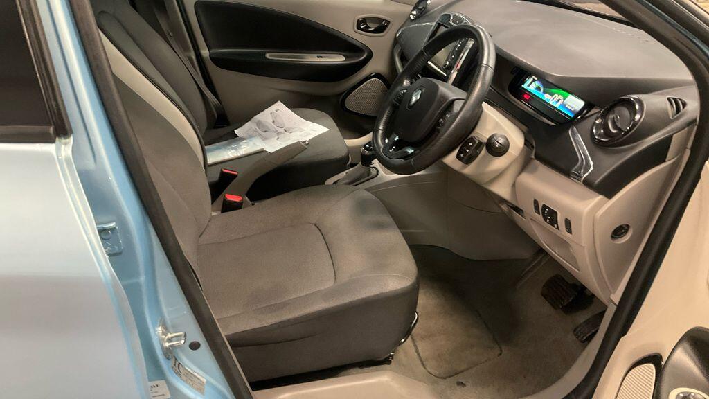 Used Renault Zoe for sale - 76997224: Photo 18