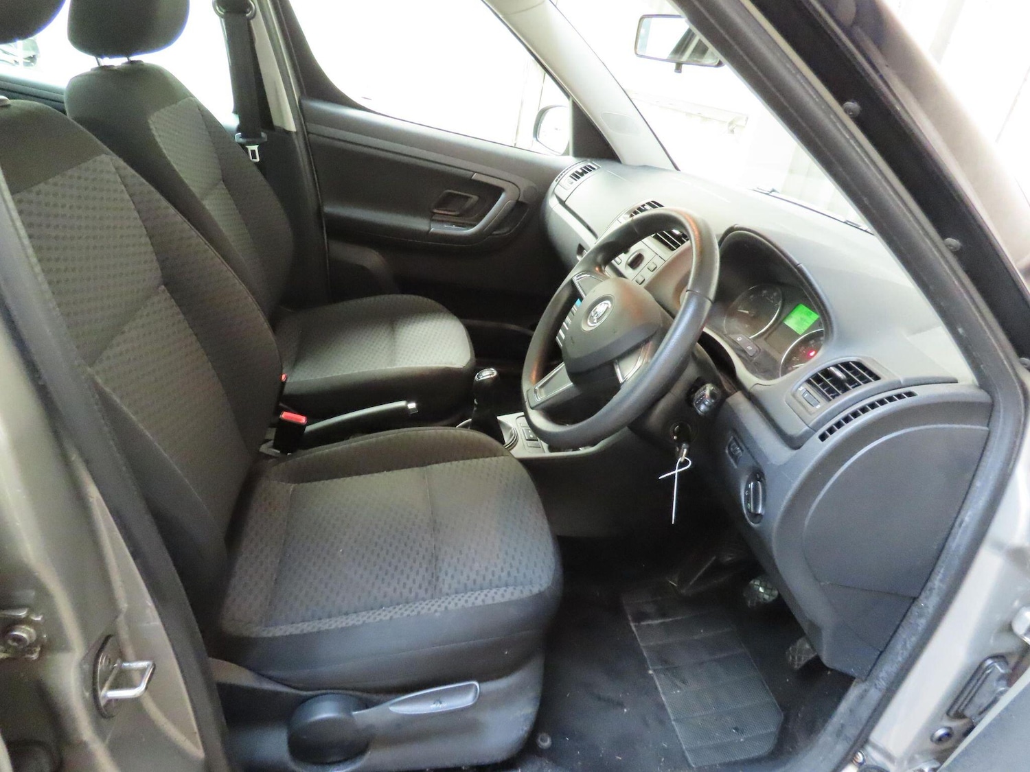 Used Skoda Roomster 2015 for sale - 76189528: Photo 10