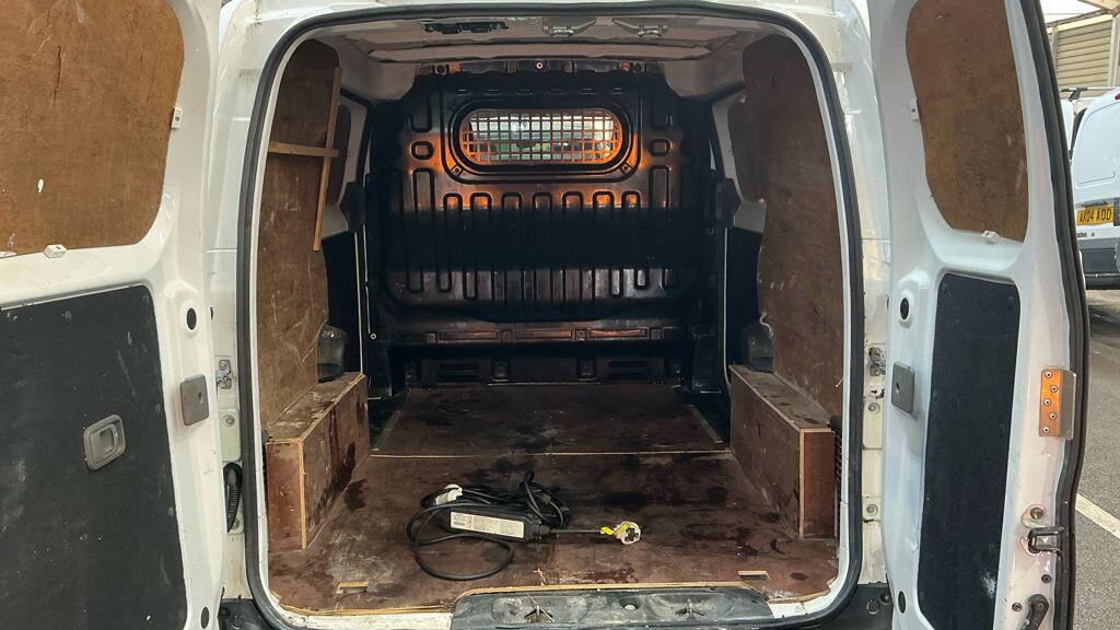 Used Nissan e-NV200 2017 for sale - 77279229: Photo 8