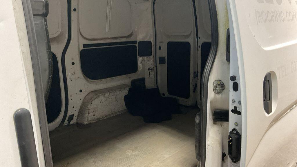 Used Nissan e-NV200 2016 for sale - 76538171: Photo 16