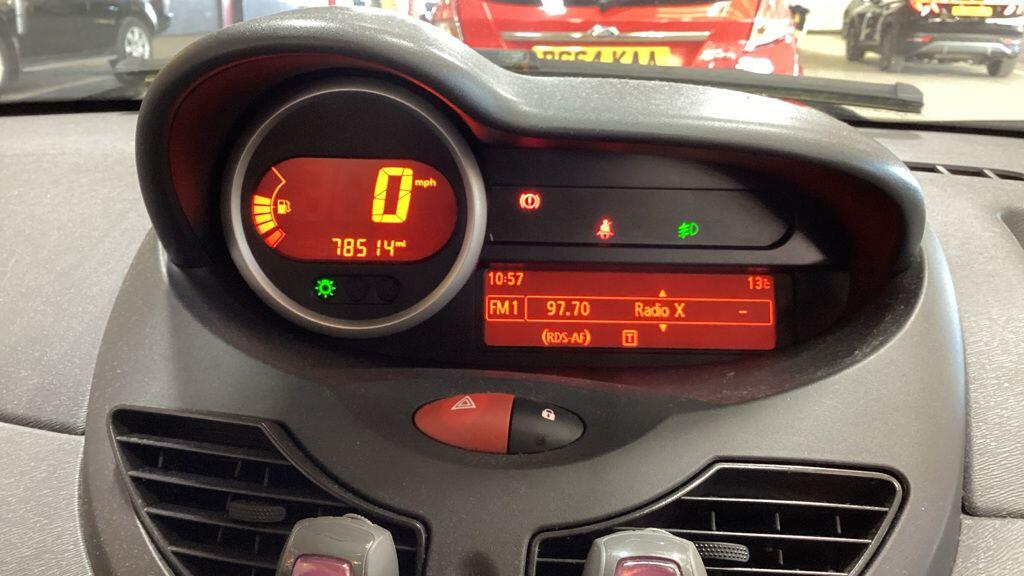 Used Renault Twingo 2012 for sale - 77924899: Photo 14