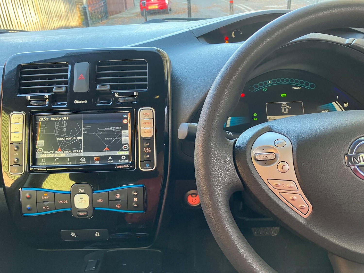 Used Nissan Leaf 2017 for sale - 76473378: Photo 23