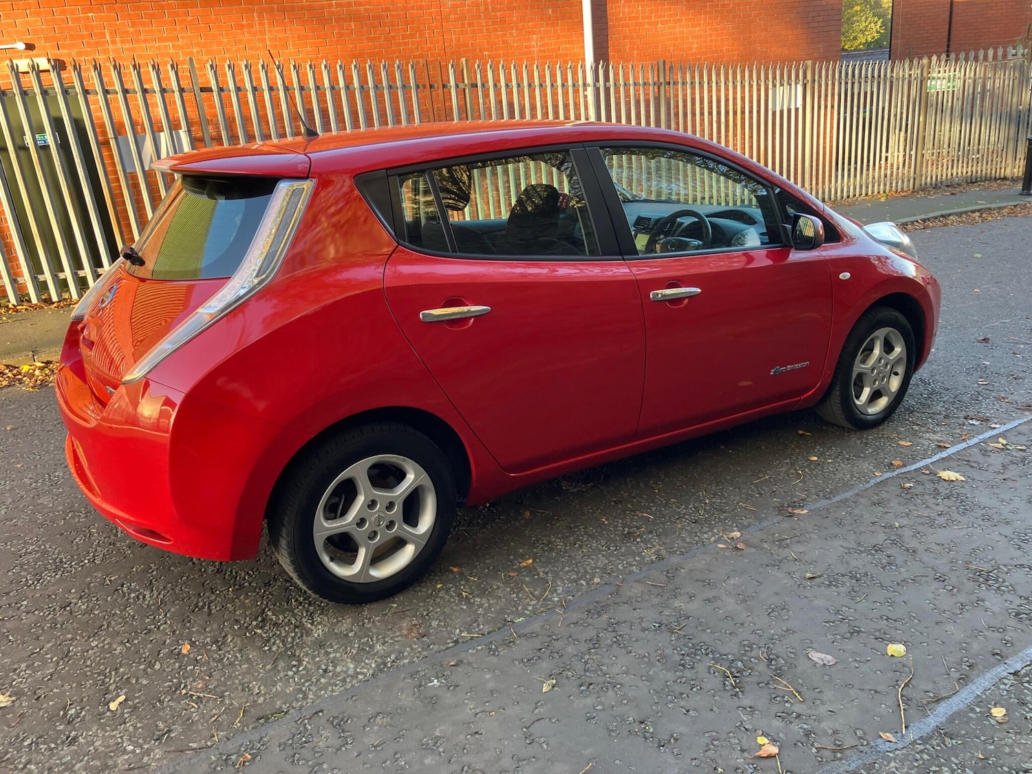 Used Nissan Leaf 2017 for sale - 76473378: Photo 38