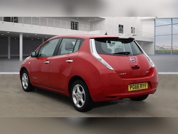 Used Nissan Leaf 2017 for sale - 76473378: Photo