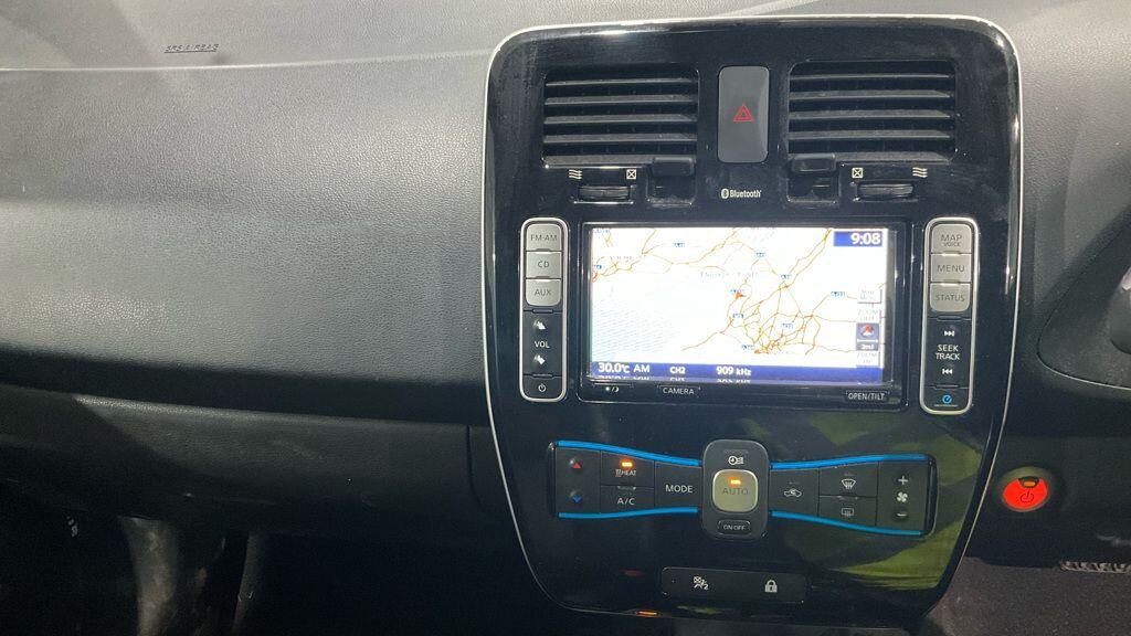 Used Nissan Leaf for sale - 77174669: Photo 14