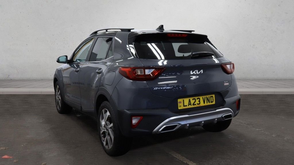 Used Kia Stonic 2023 for sale - 76698838: Photo 3