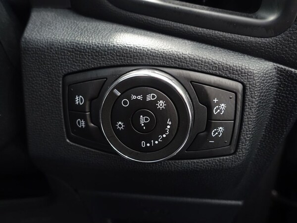 Used Ford Ecosport 2018 for sale - 76148023: Photo 28