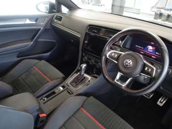 Used Volkswagen Golf 2019 for sale - 75122651: Photo