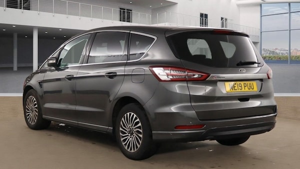 Used Ford S-Max 2019 for sale - 76210689: Photo 3