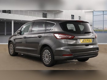 Used Ford S-Max 2019 for sale - 76210689: Photo 3