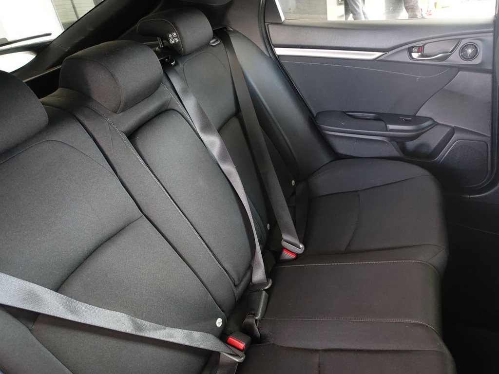 Used Honda Civic 2019 for sale - 75966806: Photo 15