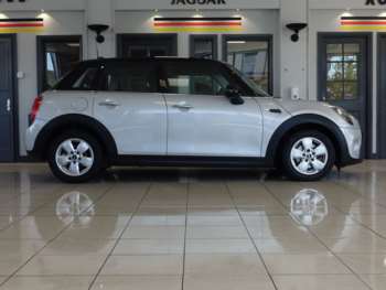 Used MINI Hatch 2018 for sale - 74638328: Photo
