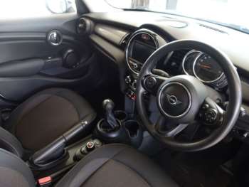 Used MINI Hatch 2018 for sale - 74638328: Photo