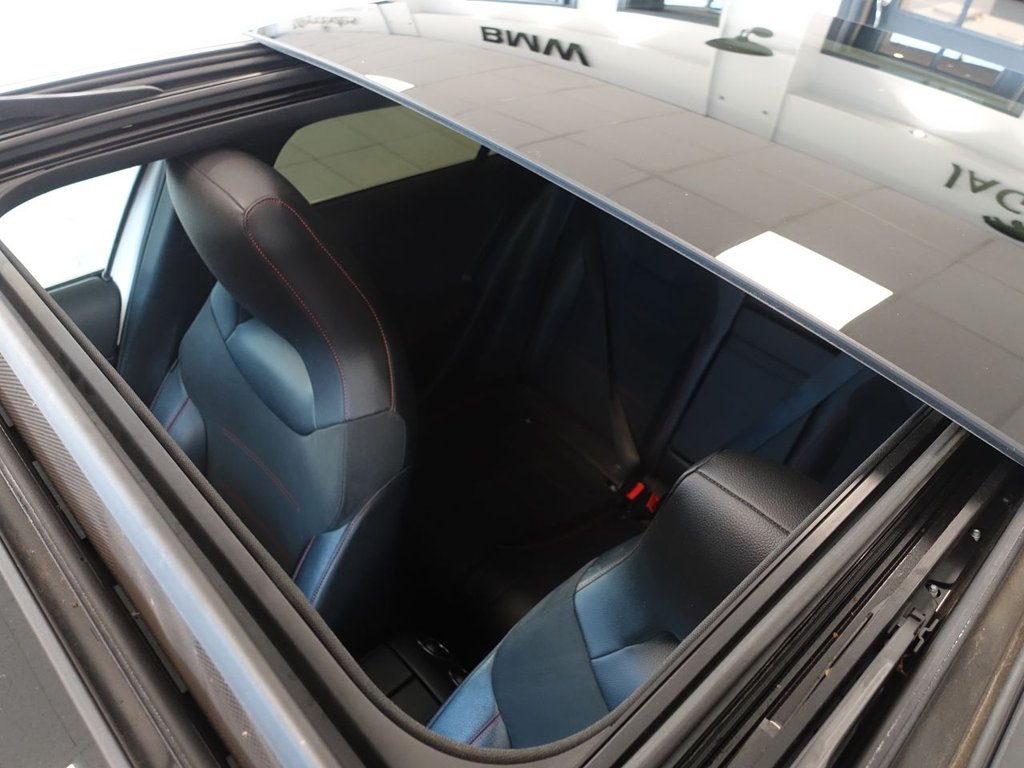 Used Mercedes-Benz A-Class 2018 for sale - 76784268: Photo 2