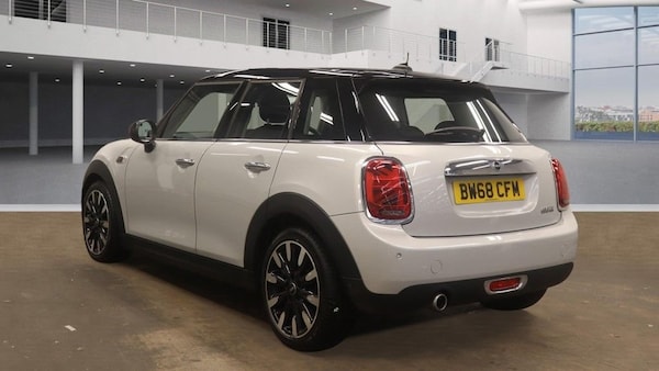 Used MINI Hatch 2019 for sale - 76216831: Photo 3