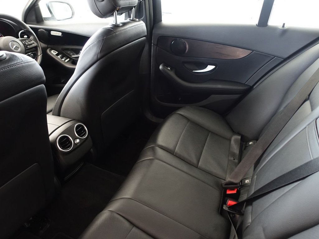 Used Mercedes-Benz C Class 2019 for sale - 75585208: Photo 17