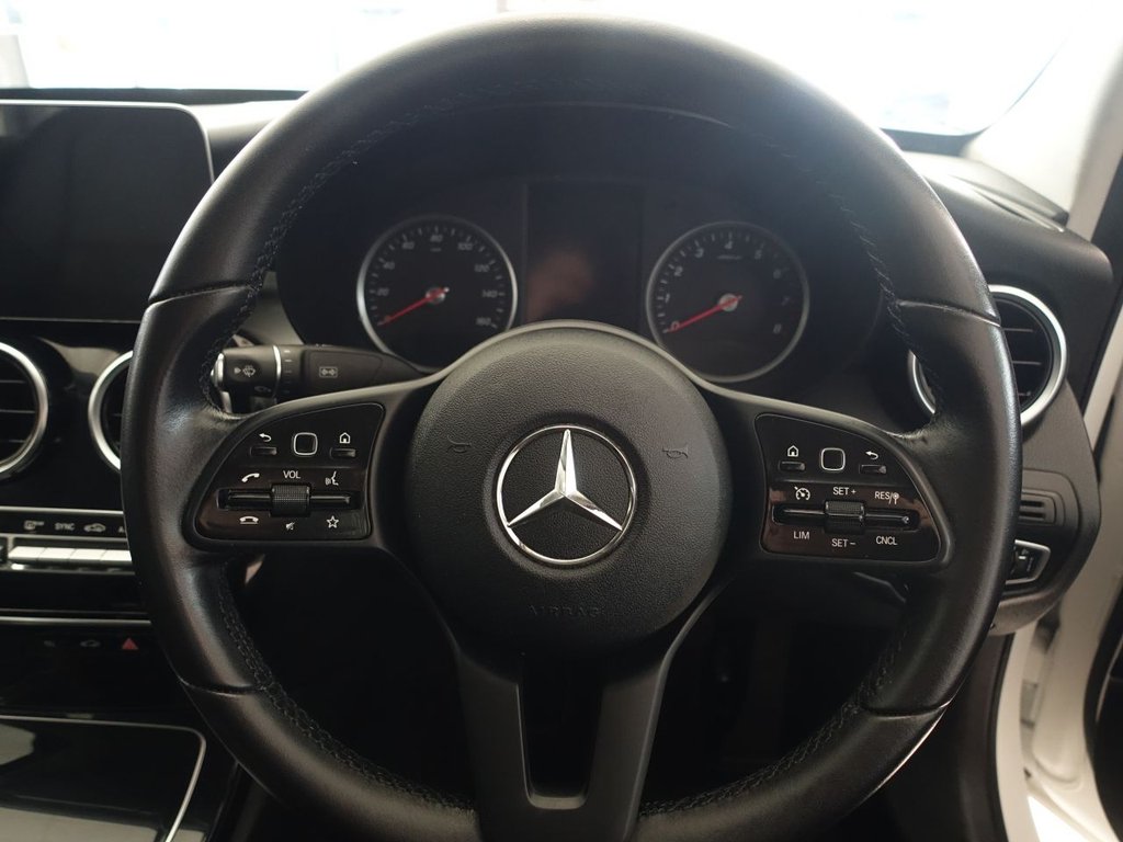 Used Mercedes-Benz C Class 2019 for sale - 75585208: Photo 19