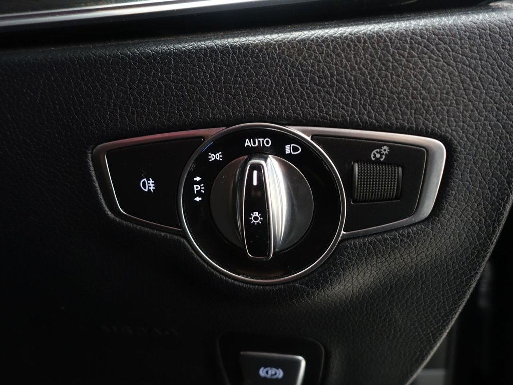 Used Mercedes-Benz E Class 2017 for sale - 76950651: Photo 29