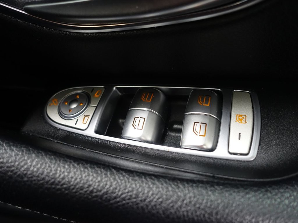 Used Mercedes-Benz E Class 2017 for sale - 76950651: Photo 31