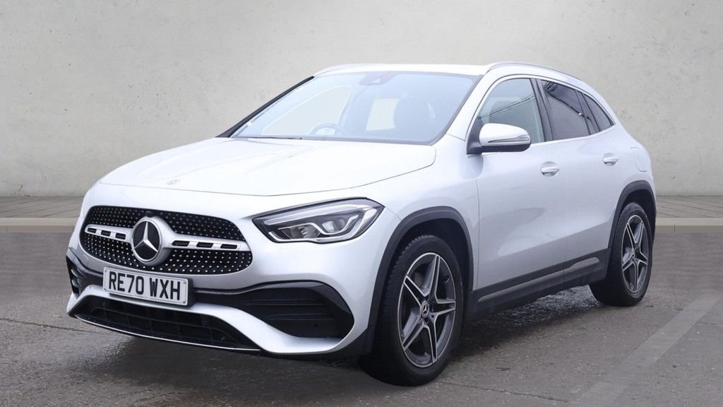 Used Mercedes-Benz GLA 2020 for sale - 76582822: Photo 2