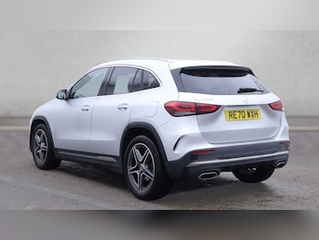 Used Mercedes-Benz GLA 2020 for sale - 76582822: Photo