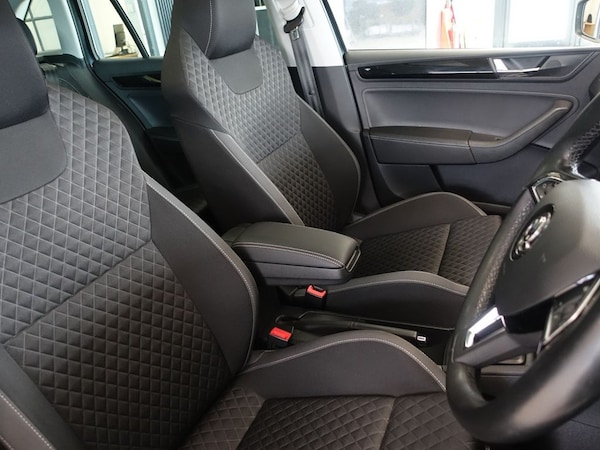 Used Skoda Rapid Spaceback 2019 for sale - 76068667: Photo 15
