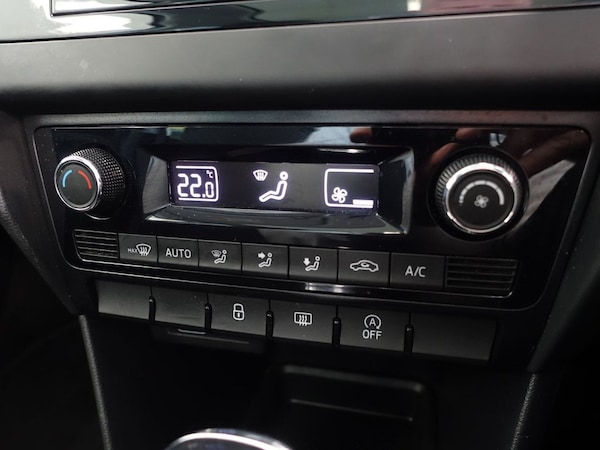 Used Skoda Rapid Spaceback 2019 for sale - 76068667: Photo 25