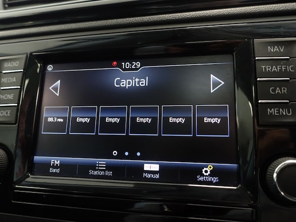 Used Skoda Rapid Spaceback 2019 for sale - 76068667: Photo 31