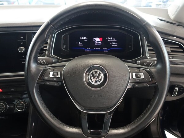 Used Volkswagen T-Roc 2018 for sale - 76147973: Photo 21