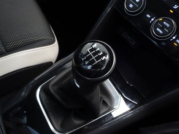 Used Volkswagen T-Roc 2018 for sale - 76147973: Photo 27