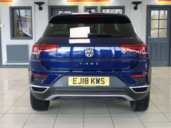 Used Volkswagen T-Roc 2018 for sale - 76147973: Photo 8