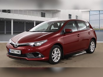 Used Toyota Auris 2017 for sale - 75801286: Photo