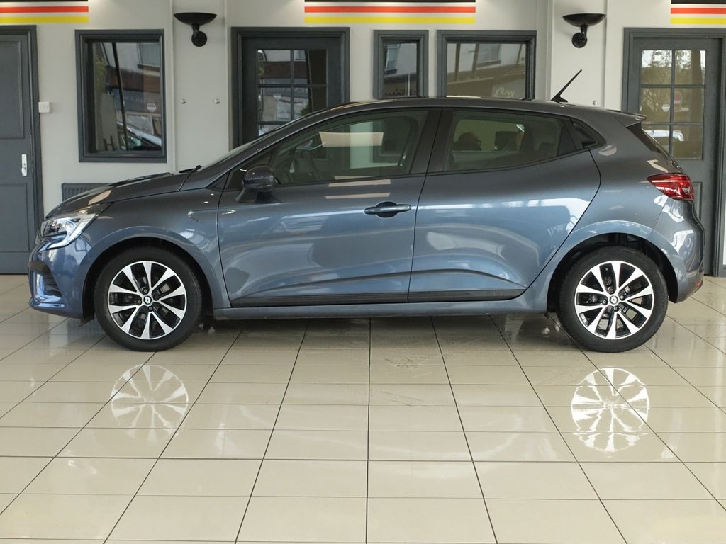 Used Renault Clio 2022 for sale - 76069122: Photo 10
