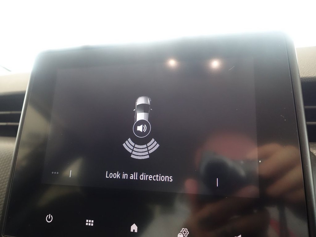 Used Renault Clio 2022 for sale - 76069122: Photo 29