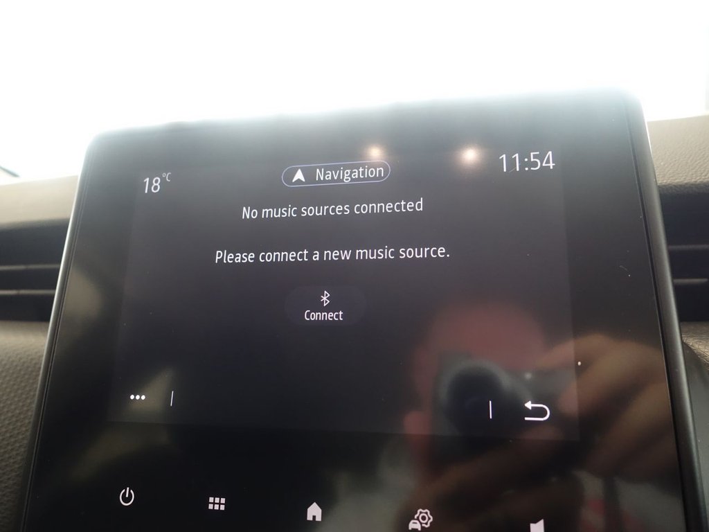 Used Renault Clio 2022 for sale - 76069122: Photo 32