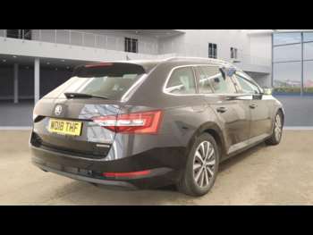 Used Skoda Superb 2018 for sale - 74903920: Photo