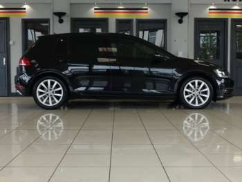 Used Volkswagen Golf 2017 for sale - 74795721: Photo