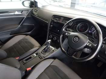 Used Volkswagen Golf 2017 for sale - 74795721: Photo
