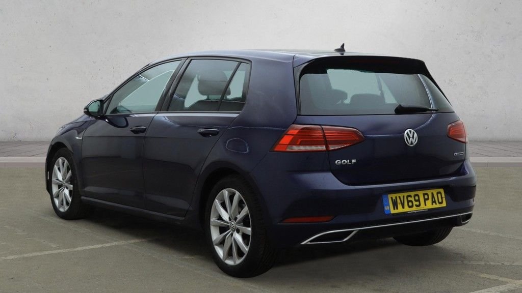 Used Volkswagen Golf 2019 for sale - 76868135: Photo 3
