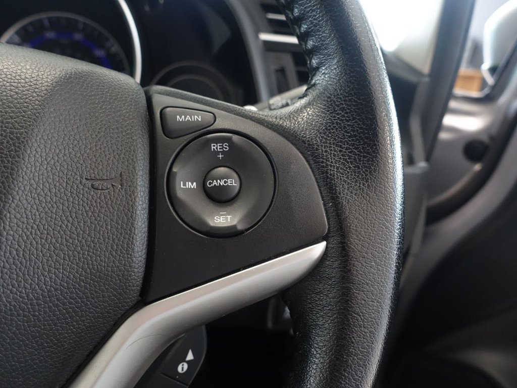Used Honda Jazz 2017 for sale - 75896551: Photo 23