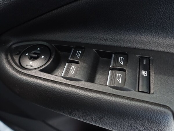 Used Ford Kuga 2018 for sale - 75716684: Photo 29